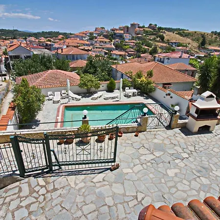 Maisonette With Sea View & Pool * Палиури