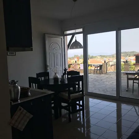 Maisonette With Sea View & Pool * Палиури