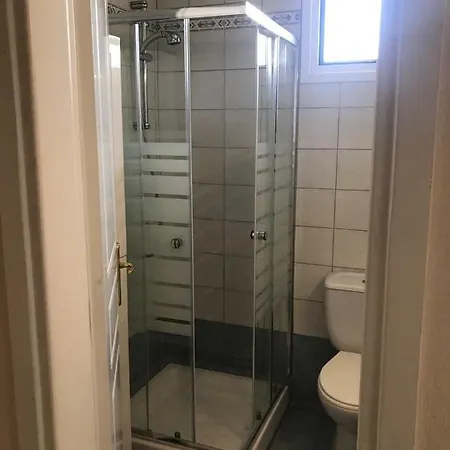 Вилла Maisonette With Sea View & Pool Палиури