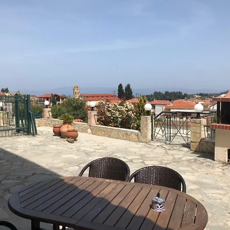 Вилла Maisonette With Sea View & Pool