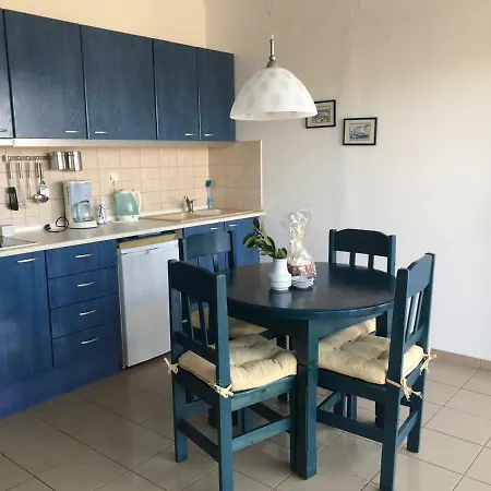 Maisonette With Sea View & Pool Палиури